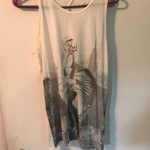 Marilyn Monroe tank